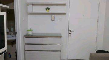 Gambar 1 Apartemen Parahyangan Residences 2 Kamar Tidur Furnished View Pool Bagus