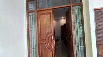 Gambar 4 Disewakan Rumah Luas Dekat Jalan Raya Raden Inten Semifurnished