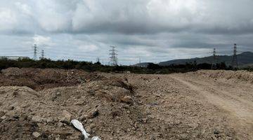 Gambar 4 Tanah Kawasan Krakatau Steel Industri Cilegon Untuk Pabrik Gudang