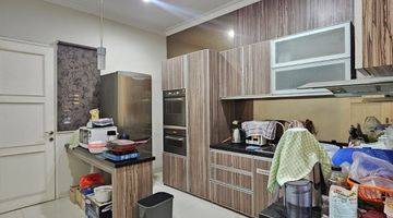 Gambar 5 RUMAH MURAH SEMI FURNISHED HOEK DI CHRYSOCOLLA PHG GADING SERPONG