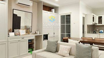 Gambar 4 RUMAH Lux Split Level ,Private Cluster di Camden House , Jakarta Barat . Furnished 