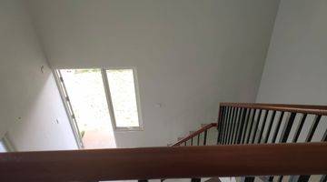 Gambar 4 Dijual Rumah Bagus Cluster Lavesh Luas 90 M2 Harapan Indah 032