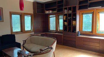 Gambar 4 Rumah 2 Lantai Bagus Semi Furnished SHM di Rancho Indah, Jakarta Selatan