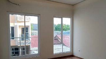 Gambar 1 Dijual Ruma Baru Minimalis Lokasi Tomang Mandala