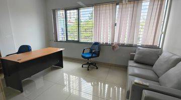 Gambar 3 FURNISHED. SIAP PAKAI. HADAP UTARA.