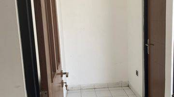 Gambar 2 Rumah 2 Lantai Townhouse Ciputat, Tangsel 3+1 Kt, Bebas Banjir