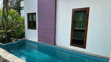 Gambar 4 Rumah Mewah di Jatipadang Pejaten Barat, Shm, Private Pool