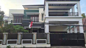 Gambar 1 Rumah 2 Lantai Di Kawasan Elit Menteng Jakarta