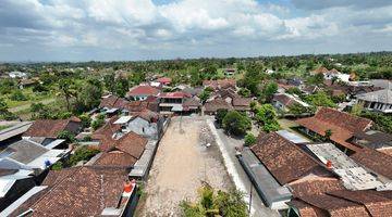 Gambar 1 Dekat Stadion Maguwo, Tanah Kaliurang Jogja Lingkungan Nyaman