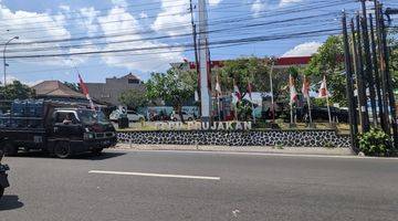 Gambar 5 Dekat Stadion Maguwo, Tanah Kaliurang Jogja Lingkungan Nyaman