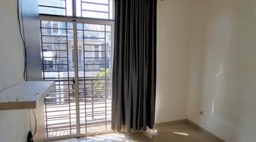 Gambar 3 Rumah 2 Lantai Semi Furnished Pantai Indah Kapuk