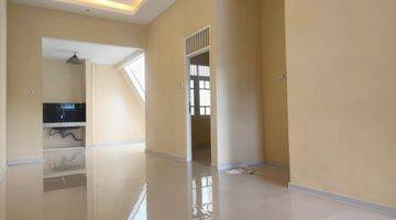 Gambar 5 Rumah Citra Garden 2 Di Sewa Lt 90m2 Jakarta Barat