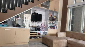 Gambar 1 Rumah 3 lantai full furnished siap huni dilokasi strategis ditengah kota Denpasar diarea Pemogan