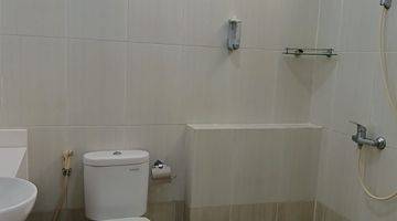 Gambar 4 Rumah Bagus Disewakan di Alam Sutera Tangerang, Fully Furnished, 3 Lantai, Kondisi Bagus, Siap Huni, SHM