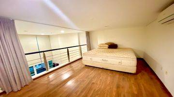 Gambar 3 Harga Murah Brooklyn Soho Alam Sutera Fully Furnished Bagus Hadap Kolam Renang