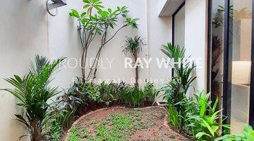 Gambar 4 Nego Rumah Baru Semi-Furnished Kemang Jakarta Selatan SHM 