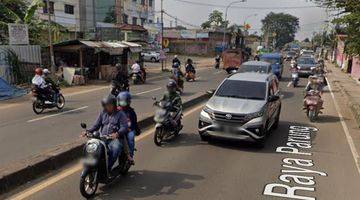 Gambar 5 Tanah pinggir jalan raya Parung Depok