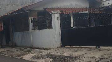 Gambar 1 Dijual Rumah Strategis Harga Menarik Di Bintaro Jakarta Selatan