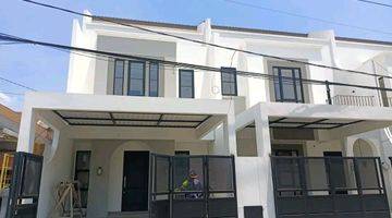 Gambar 3 Rumah 3 Lantai Pondok Tjandra New Gress Row Jalan 4 Mobil