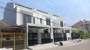 Gambar 2 Rumah 3 Lantai Pondok Tjandra New Gress Row Jalan 4 Mobil