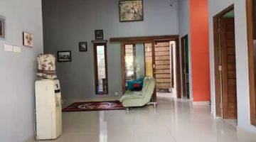 Gambar 3 Dijual Rumah 2 Lantai Strategis Full Furnished, Dekat Objek Wisata Fasilitas Umum, Faz