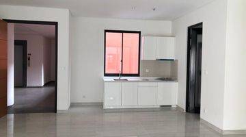 Gambar 1 Disewakan Apartemen Lloyd 2 Bedroom Semi Furnished View Signature