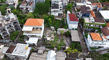 Gambar 4 Tanah Bagus Tengah Kampus Universitas Udayana Jimbaran Bali
