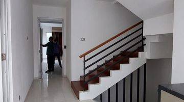 Gambar 5 For Rent Rumah 2 Lantai Dalam Town House  Furnish  Cilandak Jaksel