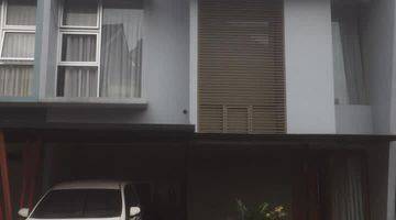 Gambar 1 Dijual Rumah 2 Lantai di Patio Verde 1 Cigadung Dago Bandung