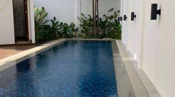 Gambar 3 Rumah Dijual Dalam Cluster Di Permata Hijau Fasilitas Private Pool

