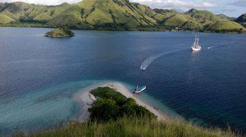 Gambar 5 Pulau Kelor Di Labuan Bajo Sangat Eksotik Dan Menawan Untuk Pariwisata