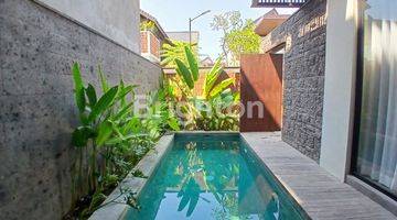 Gambar 1 Villa  Exclusive Full Furnish 3 Br - Canggu