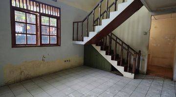 Gambar 4 Rumah Tingkat Butuh Renov Jual Murah Cinere