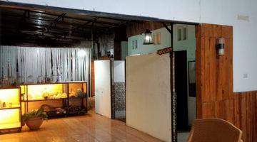 Gambar 1 Rumah Furnished (bekas Cafe) Pinggir Jalan Williem Iskandar Shm - Sertifikat Hak Milik