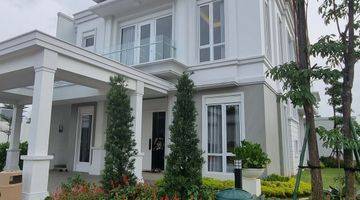 Gambar 1 Dijual show unit Pasadena Residences Gading Serpong  depan kolam renang 