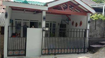 Gambar 1 Rumah Bagus Minimalis Modern SHM di Jl.sumber Jati, Jatiendah, Bandung