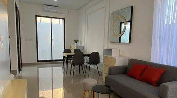 Gambar 1 Rumah Furnished di The Gardens Blok E Suasana Nyaman Dan Asri