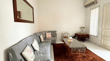 Gambar 3 Rumah Klasik Semi Furnished Di Ciputat Timur, Tangerang Selatan