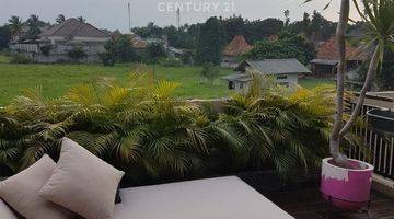 Gambar 3 Rumah Tinggal 2 Lantai Ada Rooftop Di Jagakarsa S8317