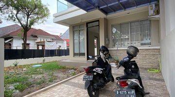 Gambar 3 Dijual Rumah Hook Seberang Mal Grand Galaxy, Bekasi 