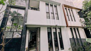 Gambar 1 Dijual Rumah Townhouse 2,5 Lantai di Fatmawati, Jakarta Selatan 