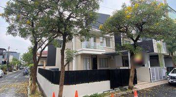 Gambar 1 Dijual Rumah Hook Seberang Mal Grand Galaxy, Bekasi 