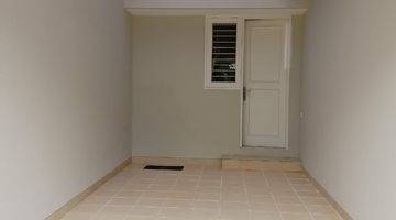 Gambar 2 Chalcedony Phg Rumah 3 Kt Semi Furnished Rapi Hadap Barat Full Renov Siap Huni Lokasi Strategis Dekat Sekolah Tarakanita