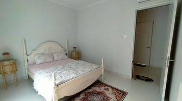 Gambar 5 Pasadena Full Furnished 4KT Hadap Selatan Mewah Rapi Siap Huni Gading Serpong