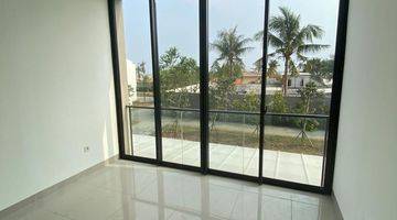 Gambar 5 Dijual Murah Rumah uk. 4.5x10 Milenial City PIK 2 Extension Kosongan 