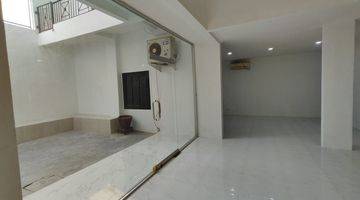 Gambar 3 Rumah 2 lantai luas dan mewah full furnished shm di cluster kusuma dwipa citra raya