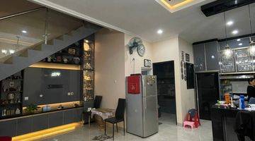 Gambar 2 Rumah 2 Lantai Shm,sudah Renovasi,full Furnished,kondisi Baru