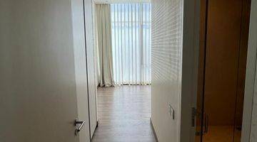 Gambar 5 Apartemen Verde 2 Kamar Tidur Sudah Renovasi Furnished