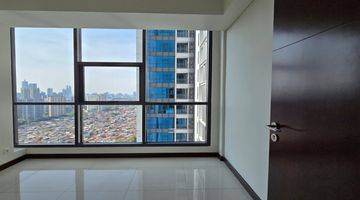 Gambar 3  Apartemen 2 Kamar Tidur Casa Grande Phase 2 Baru Semi Furnished