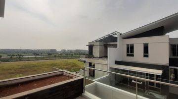 Gambar 1 Rumah 3 Lantai Chopin Signature Golf Island Ada Lift